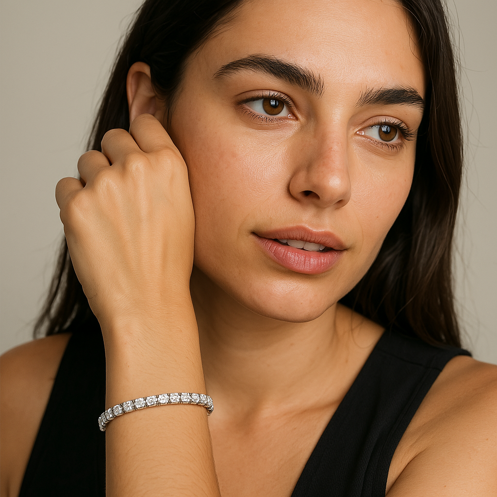 Classic tennis bracelet with a luxurious look